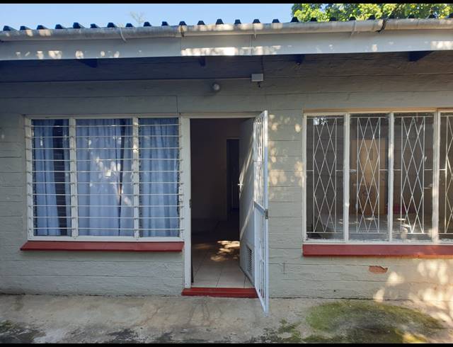 1 BEDROOM APARTMENT FOR SALE IN PIETERMARITZBURG CENTRAL